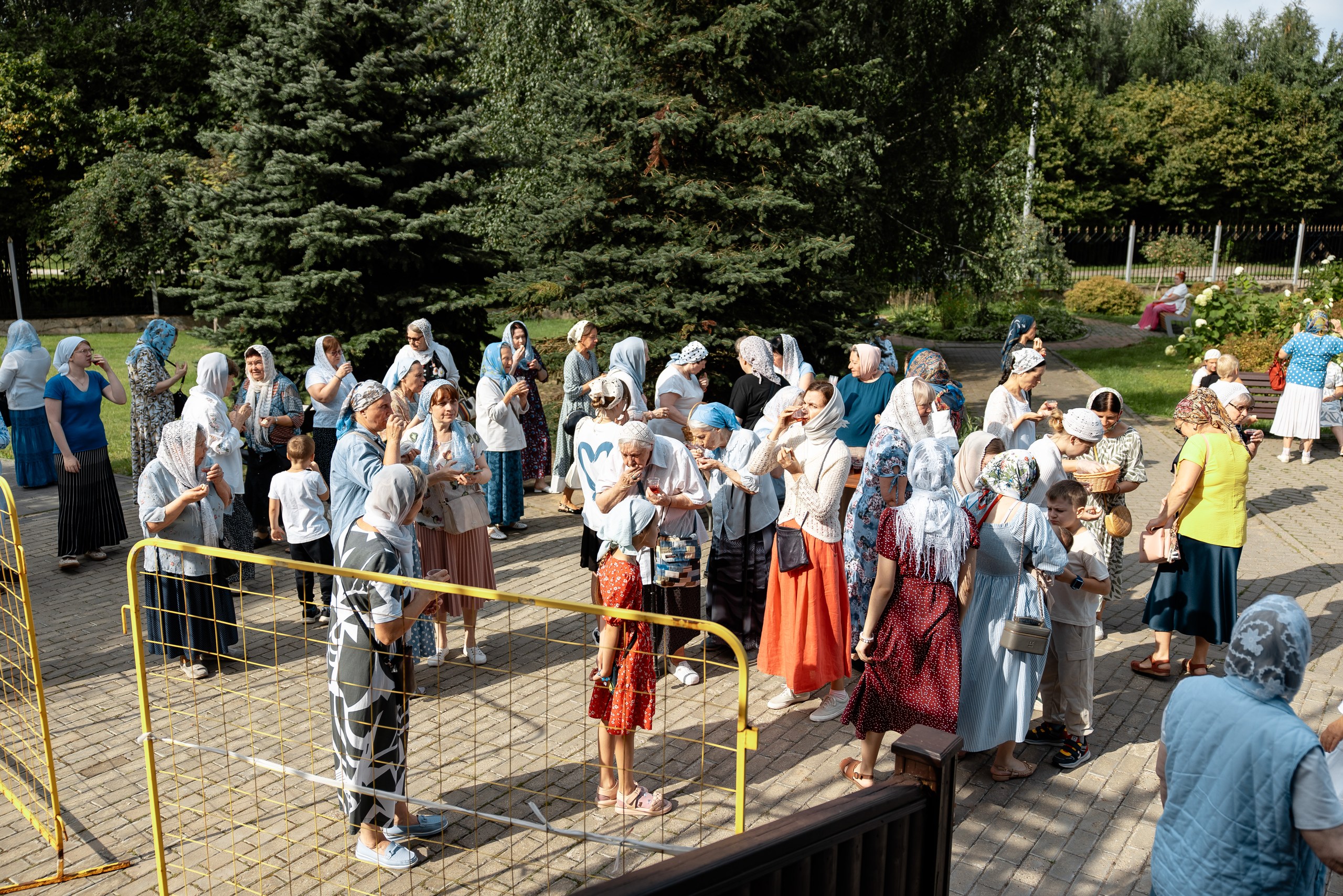 Приход храма Константина и Елены отметил престольный праздник Почаевского храма - изображение 14